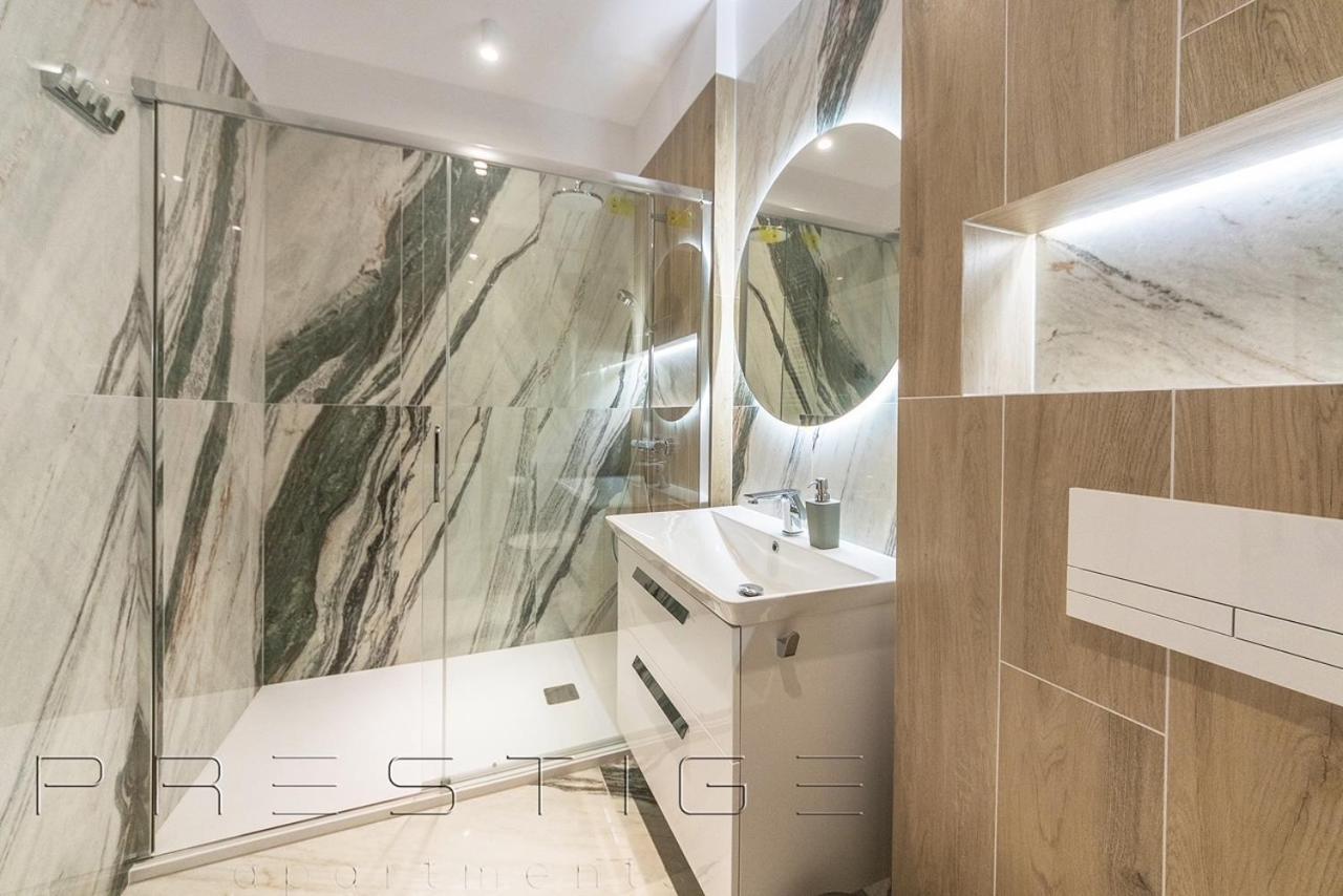 Prestige Apartments Modern Tower Гдыня Экстерьер фото