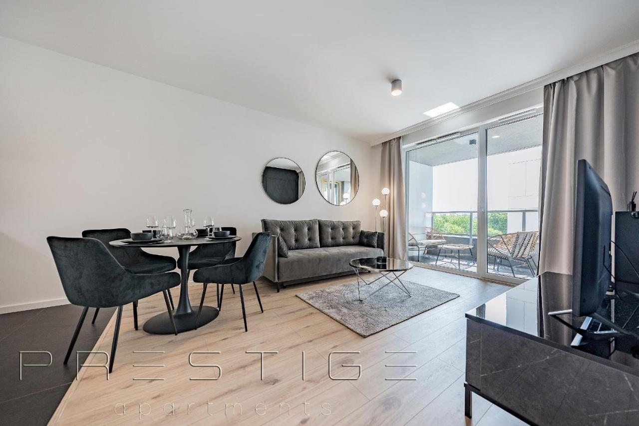 Prestige Apartments Modern Tower Гдыня Экстерьер фото
